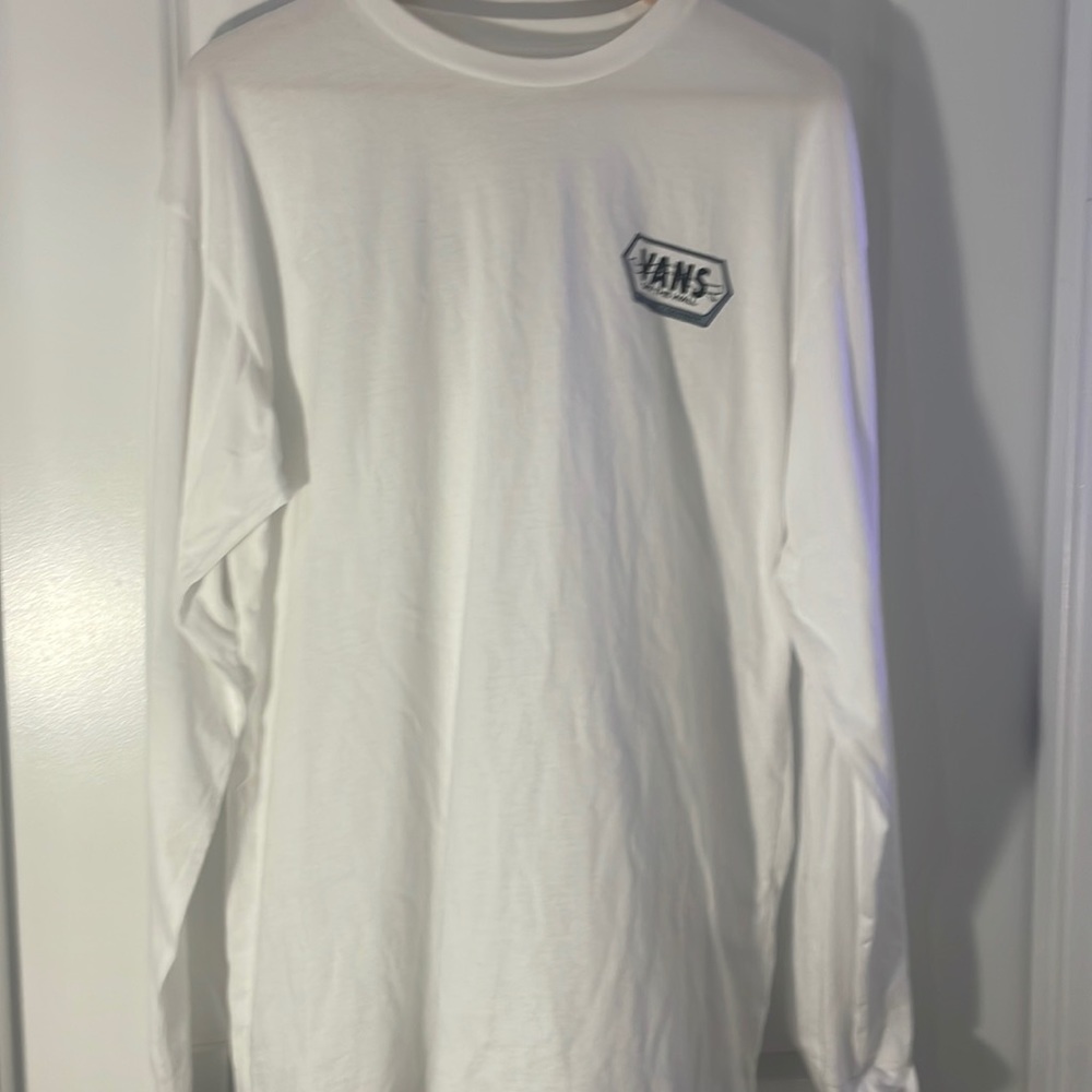 White king sleeve vans shirt